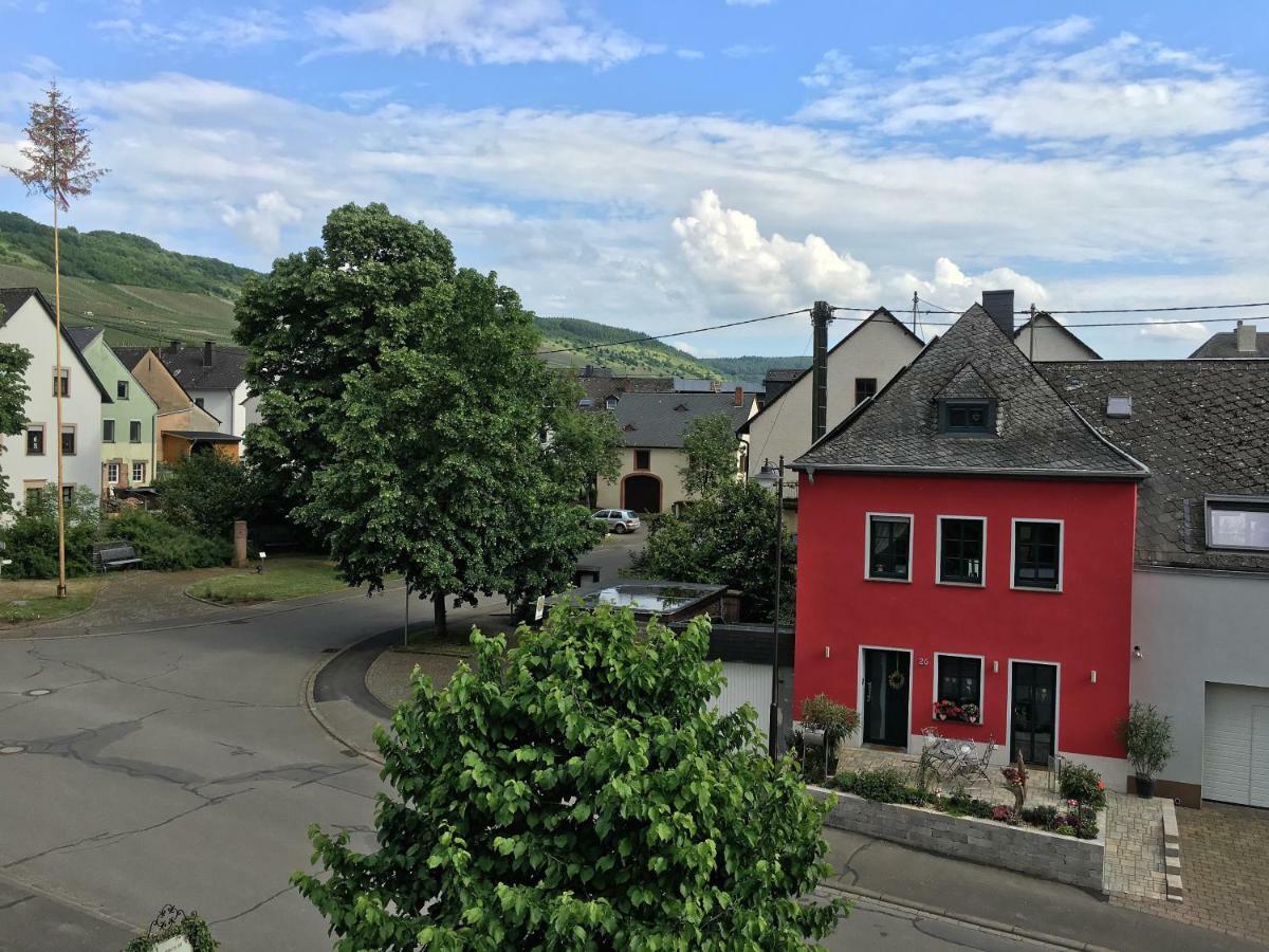 Bed and Breakfast Gästehaus Hoffmann Farschweiler Exterior foto